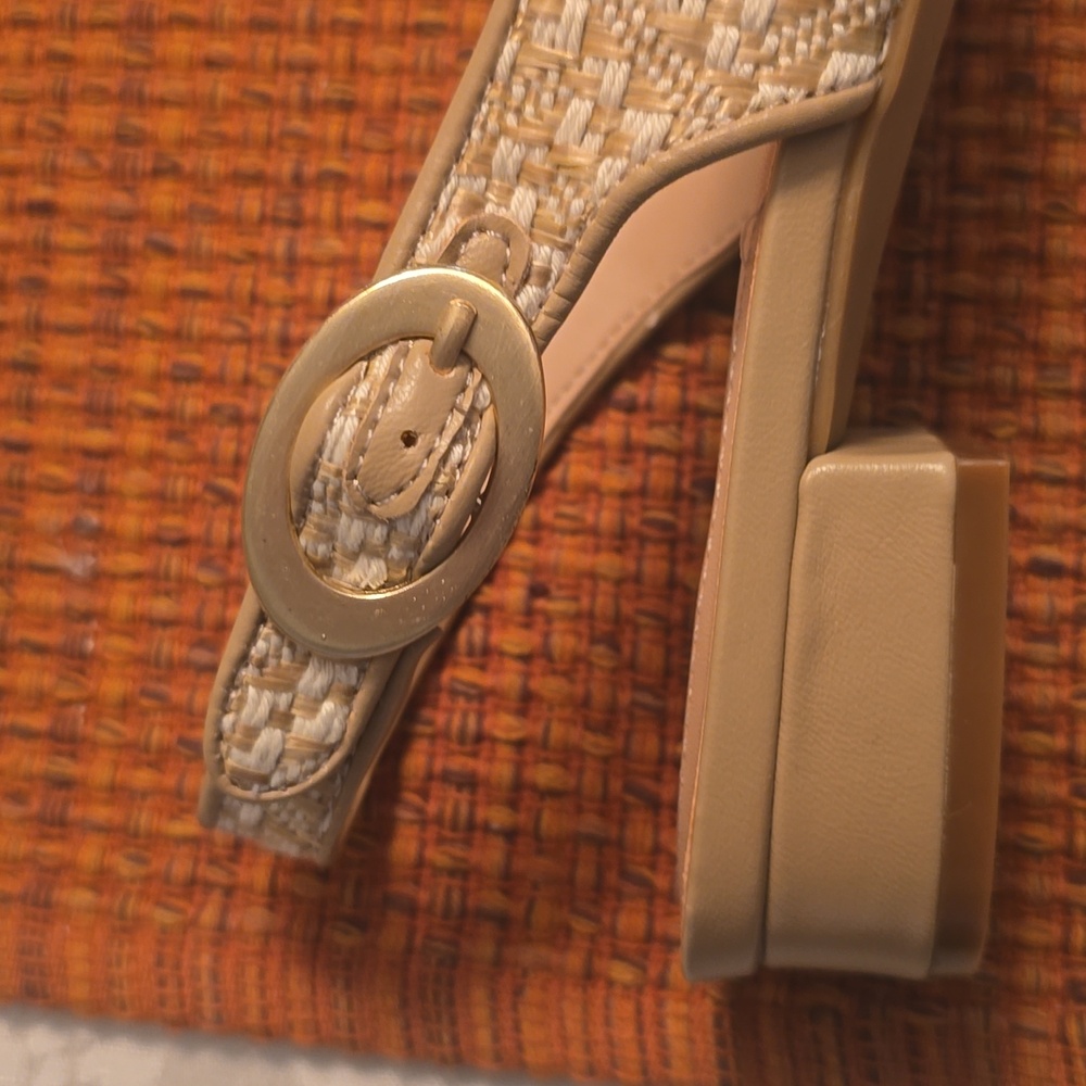 ADRIENNE VITTADINI BRAND WOMEN'S CREAM/TAN COLOR LOW HEEL DRESSY SHOE SIZE 9 - Picture 12 of 16